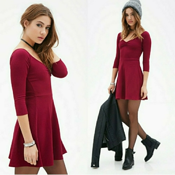 ⚫NWOT Burgundy Skater Dress with 3/4 Sleeve - Picture 2 of 2